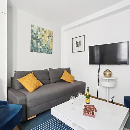 5025 Pastou4 - Lovely In *